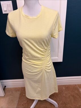 Universal Thread yellow tee shirt dress